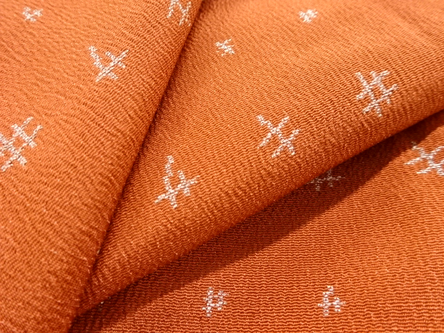  大正ロマン　文字模様織り出し着物